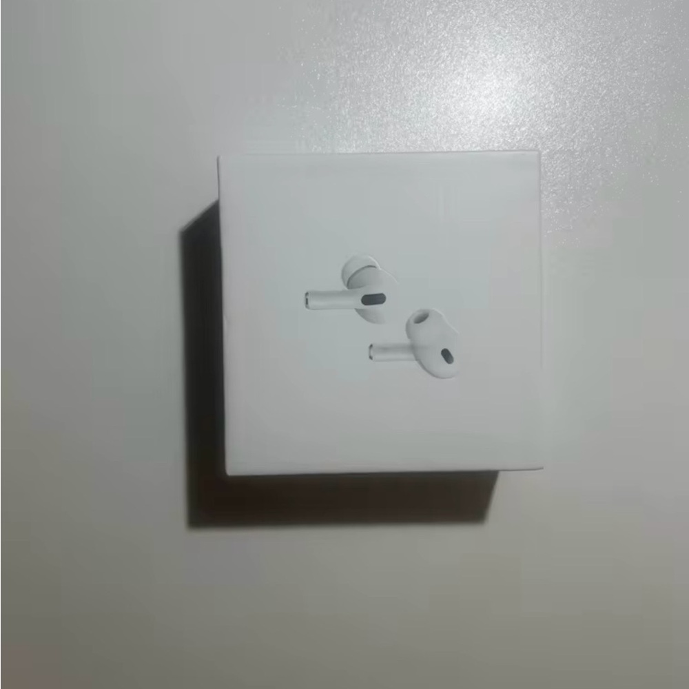 Airpod Pros (2nd generation) - Picture 4 of 4